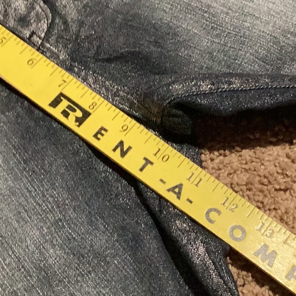 NY & Co Soho Midrise Distressed Jeans - Size 8 - Picture 10 of 12